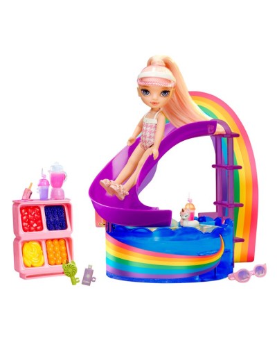 Ігровий набір з лялькою RAINBOW HIGH серії «Littles. Веселкова вечарка біля басейну»: лялька 16 см з аксесуарами та басейном, у коробці 12х29х20 см