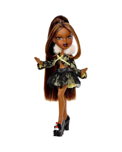 Ігровий набір з лялькою BRATZ «Stylin' Birthday. Саша» 27 см з аксесуарами та футболкою для дівчинки, у коробці 23х6х29 см