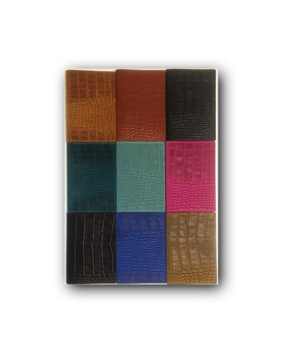 Обкладинка на паспорт «Крокодил» зі шкіри, 135х100 мм