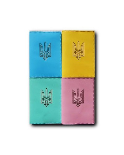 Обкладинка на паспорт «Тризуб» №2 зі шкіри, 135х100 мм