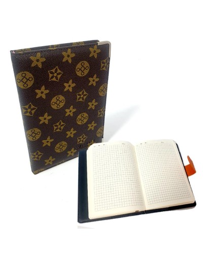 Блокнот A5 на 120 аркушів у клітинку з обкладинкою зі шкірзаму, ТМ Leader