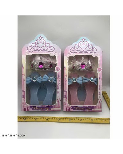 Набір аксесуарів: туфельки та корона, в асортименті, у коробці 18х28х5 см