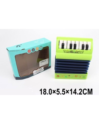 Акордеон музичний зі світлом та звуком, на батарейці, в асортименті, у коробці 18х5,5х14,2 см