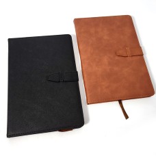 Блокнот А5 на 98 аркушів у клітинку з обкладинкою зі шкірзаму, ТМ Leader