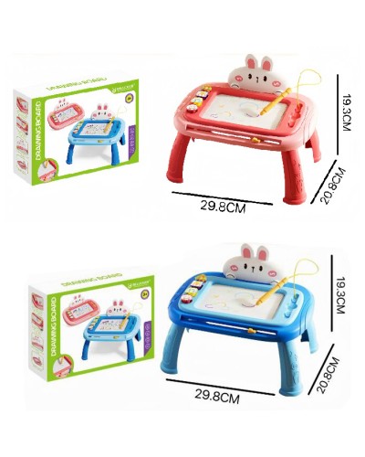 Дощечка для малювання зі столиком 30х20х19 см кольорова та 4 штампи, в асортименті, у коробці 30,5х22х6 см