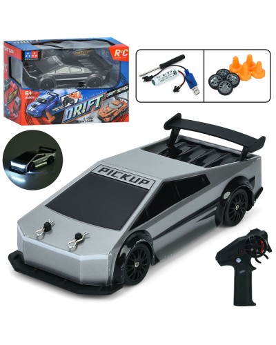 Машина 18 см р/к 2,4ГГц на акумуляторорі із світлом, дорожніми знаками, можливістю дріфту, додатковими колесами, USB