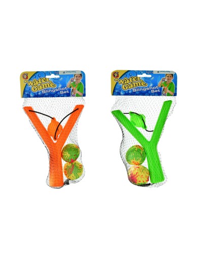 Рогатка та 2 м'ячі, у сітці