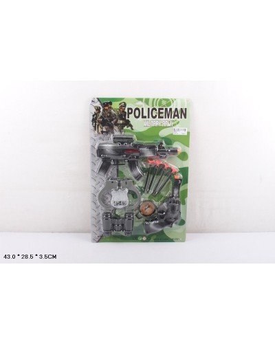 Набір поліцейського: 2 види зброї, наручники, бінокль, компас, снаряди на присосках, на планшетці 43х28,5х3,5 см