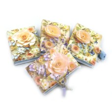 Блокнот «Квіти» 8х11 см на 80 аркушів з замком 80 г/м2 , в асортименті, J.Otten